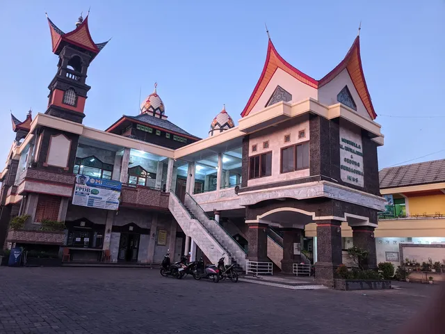 IKMS Bali — Masjid, Denpasar