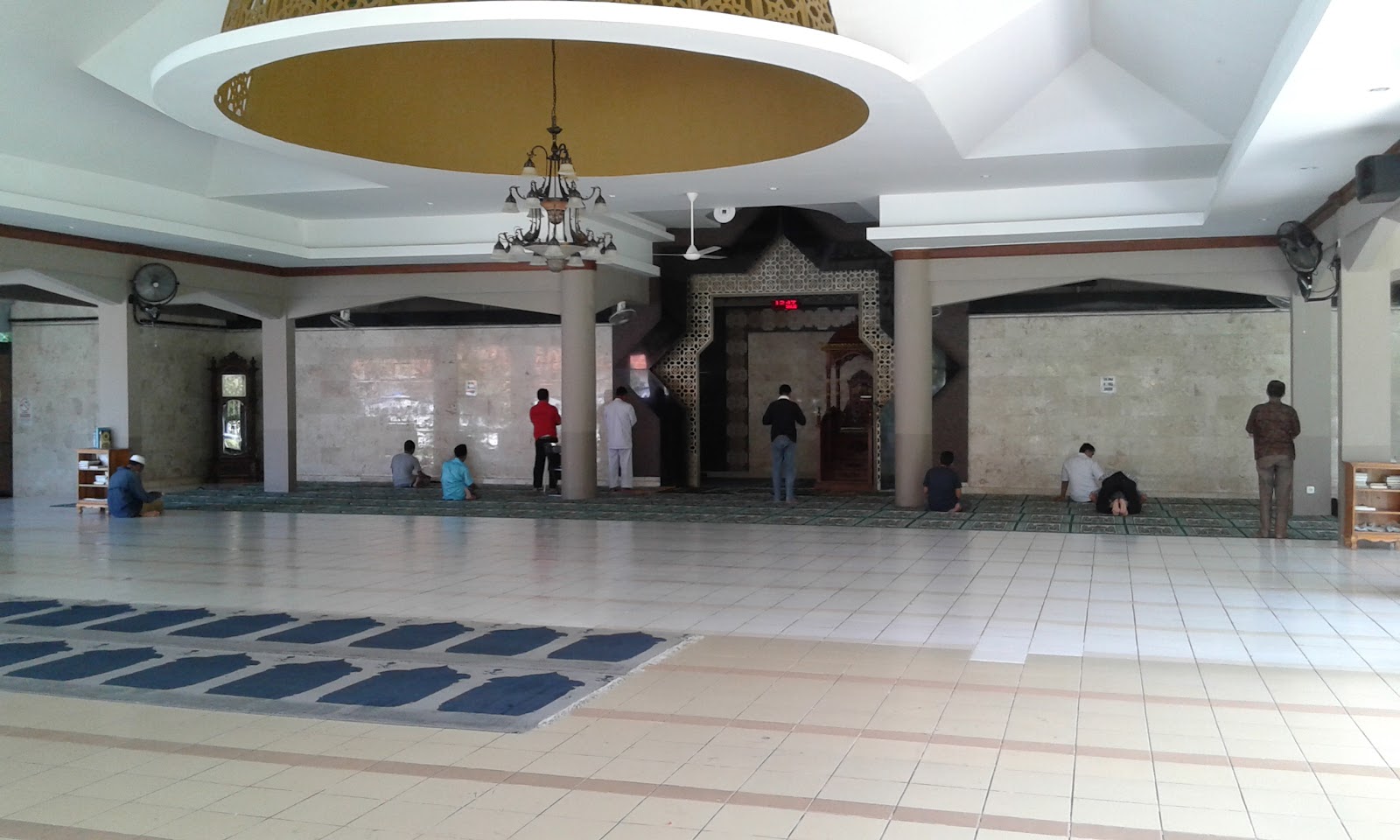 Masjid Al Ihsaan Hang Tuah — Moschee, Denpasar
