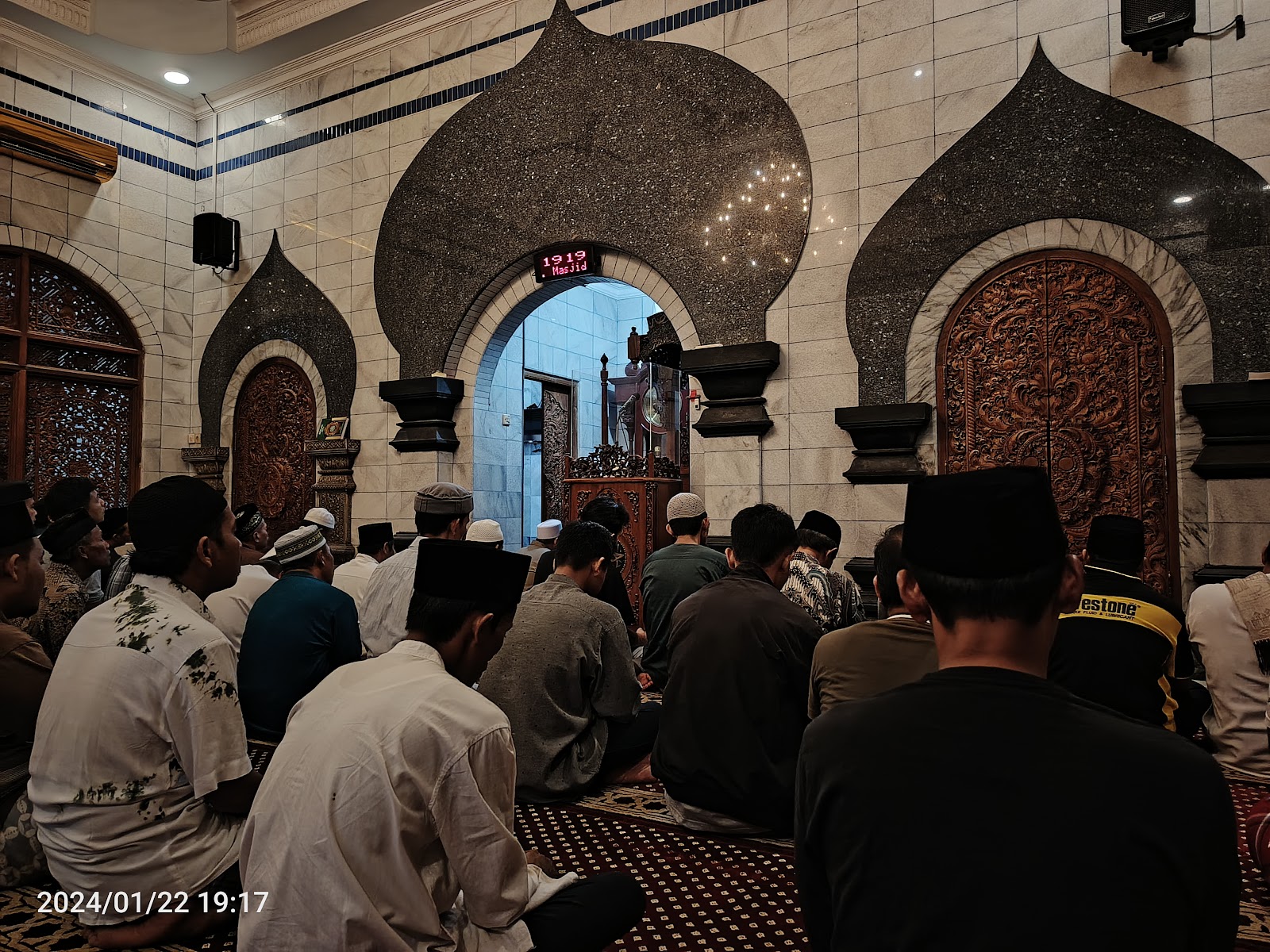 Masjid Al Hikmah — Masjid in Jalan Soka No. 18 Kesiman Kertalangu Denpasar, Denpasar Timur, Bali