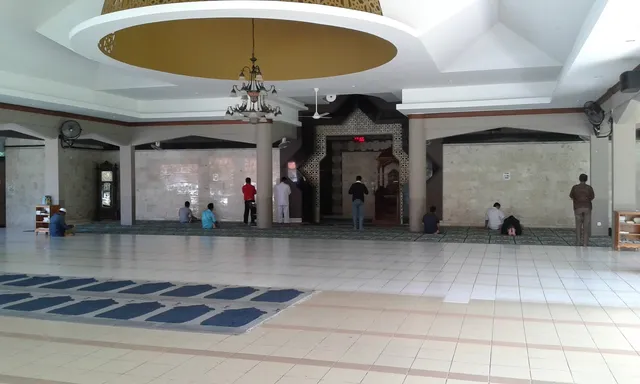 Masjid Al-Ihsaan — Masjid, Denpasar