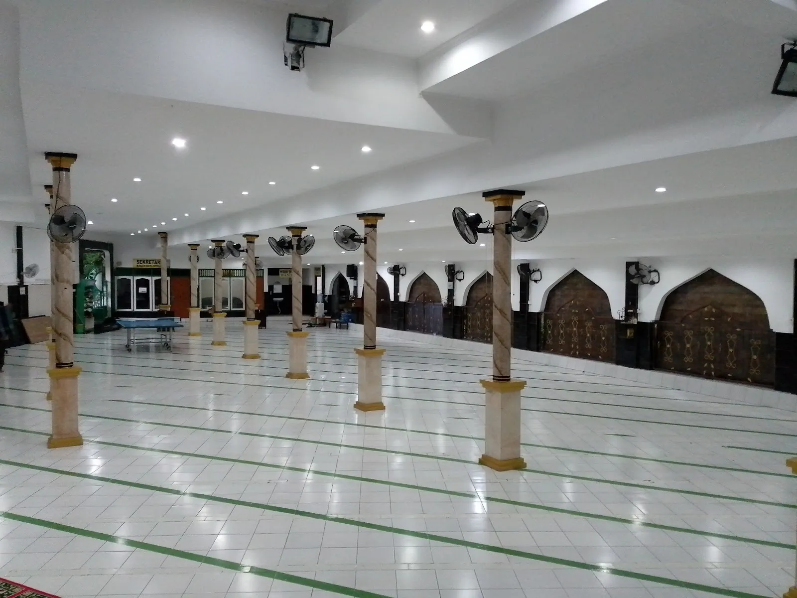 Masjid Raya Istiqomah — Mosque