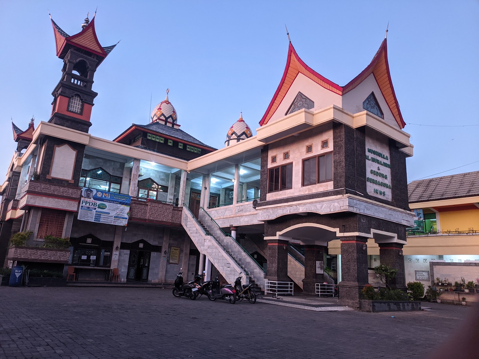 IKMS Bali — Mosque