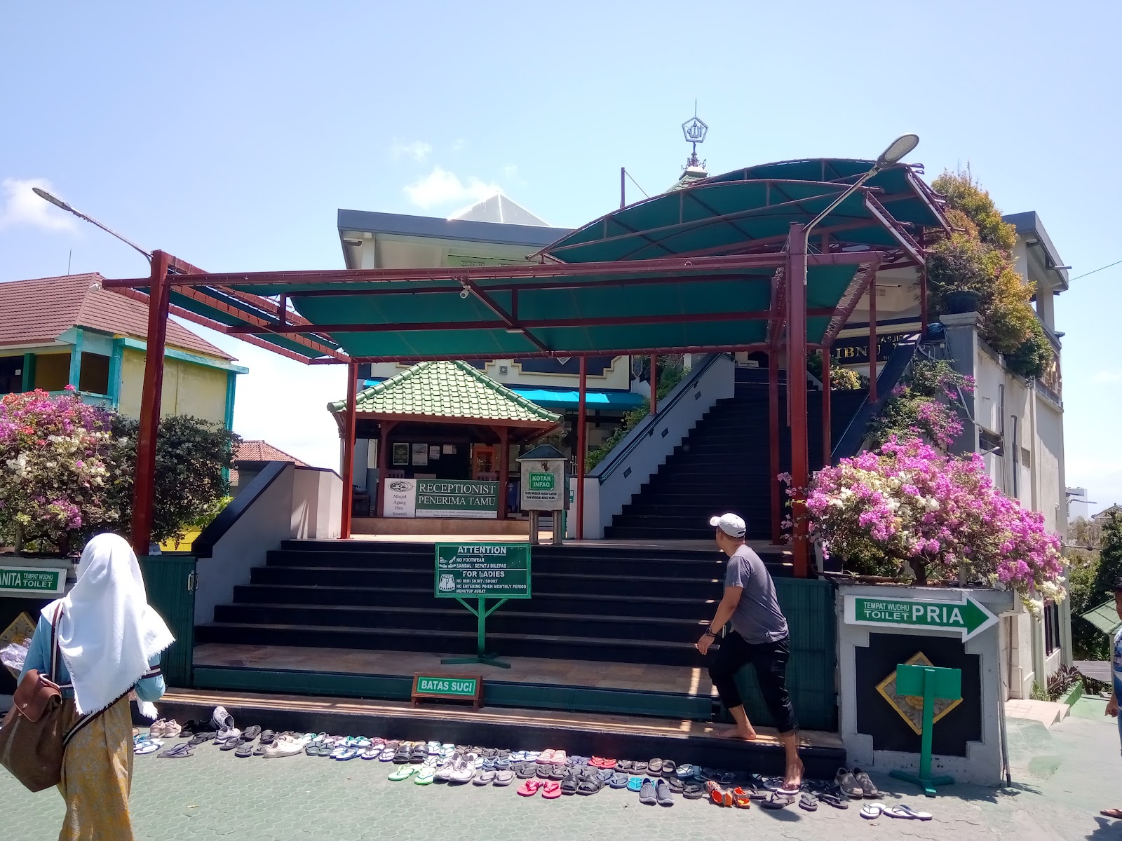 Masjid Ibnu Batutah — Mosque