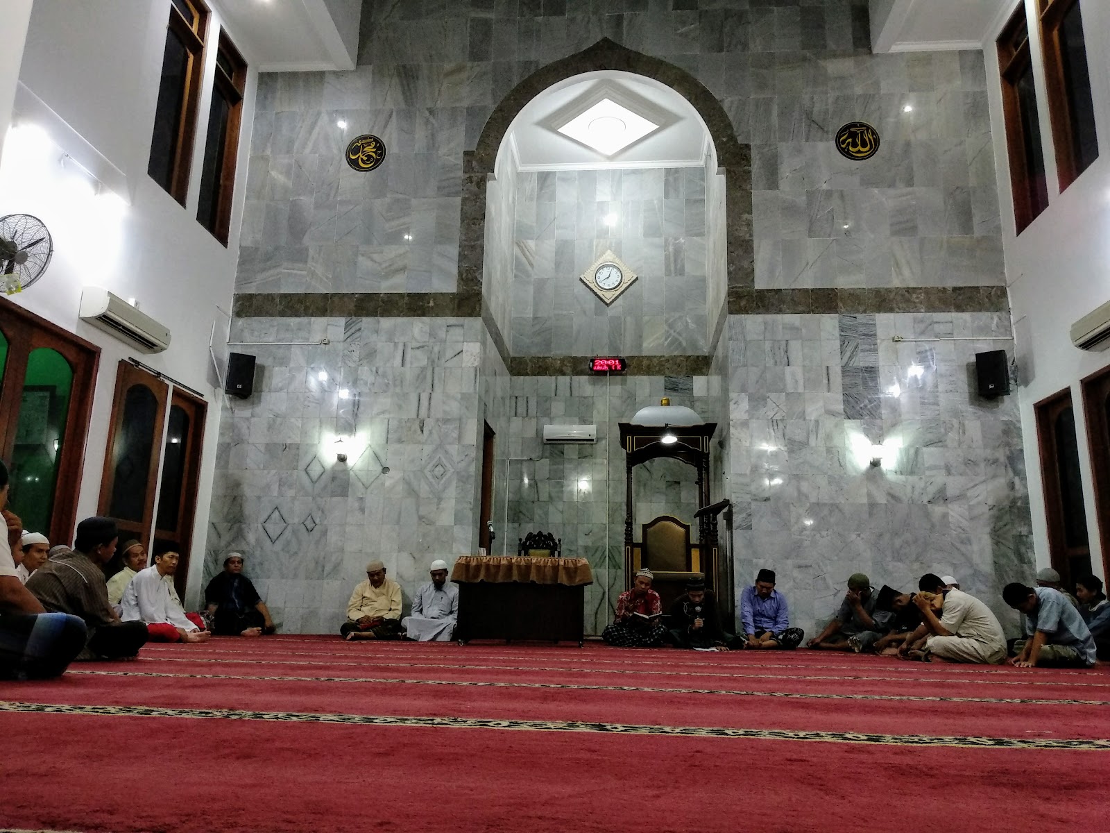 Masjid Sadar — Masjid in Jalan Tegal Wangi Gang Kenanga 13 Panjer Denpasar Selatan, Denpasar Selatan, Bali
