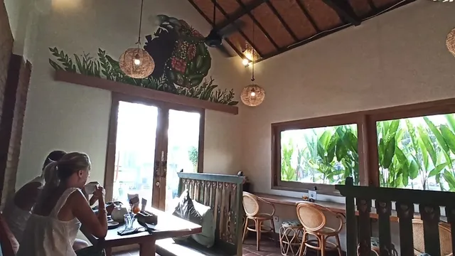 Bali Buda Shop & Cafe - Bukit — halal International restaurant in Uluwatu & Bukit — 3