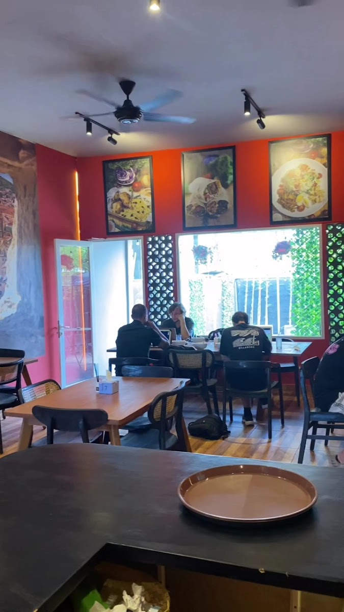Balkan Shawarma Ungasan — halal Western restaurant in Uluwatu & Bukit, Bali