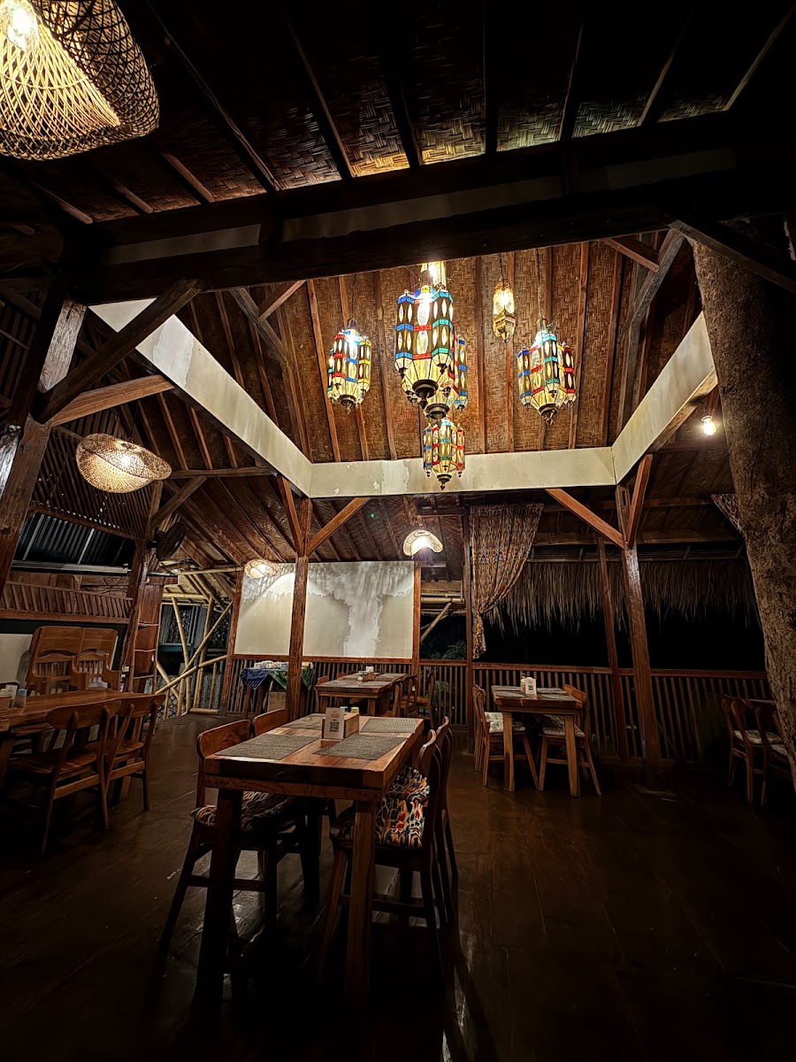 Bukhara Chaikhana Bali — halal Middle Eastern restaurant in Ubud