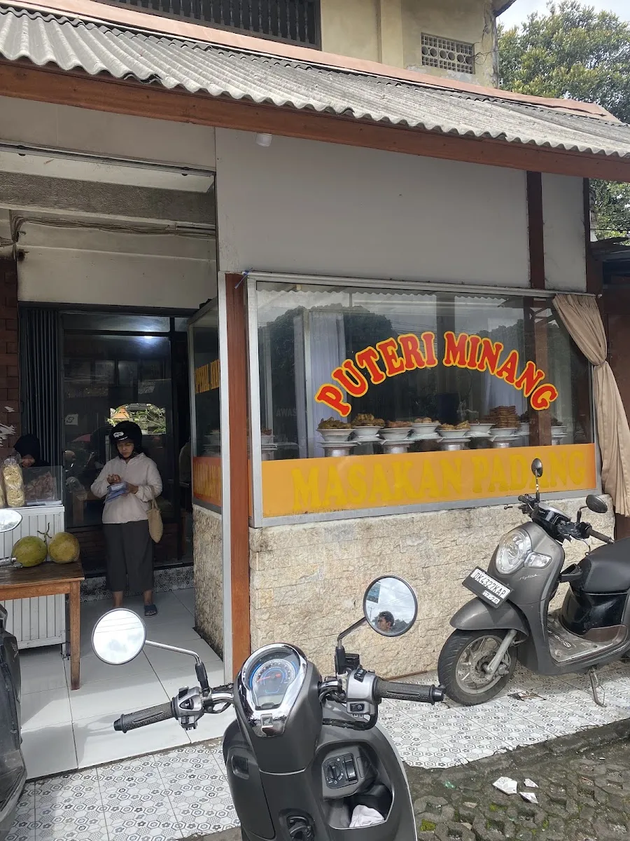 Puteri Minang Padang Food — halal Indonesian restaurant in Ubud